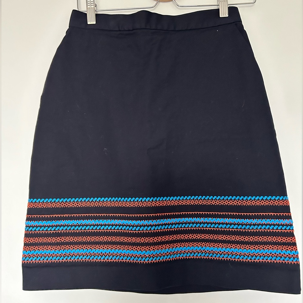 Brooks Brothers- Embroidered Skirt - size:US6